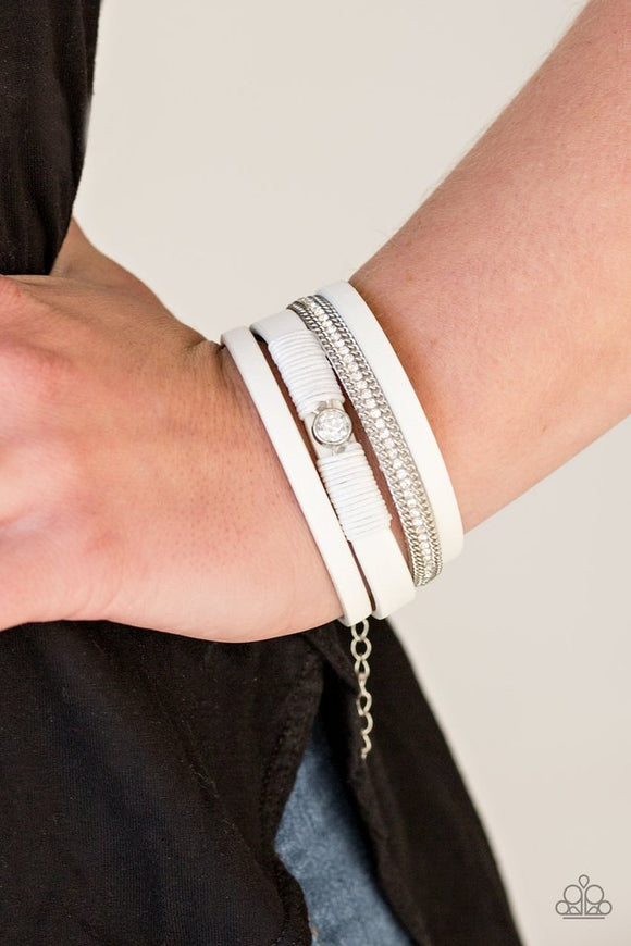 catwalk-craze-white-bracelet-paparazzi-accessories