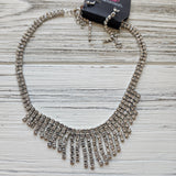 daring-decadence-white-necklace-paparazzi-accessories