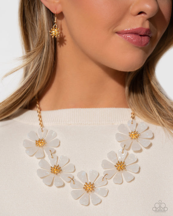 Pastel Promenade - White Necklace - Paparazzi Accessories