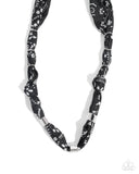 bandana-balance-black-necklace-paparazzi-accessories