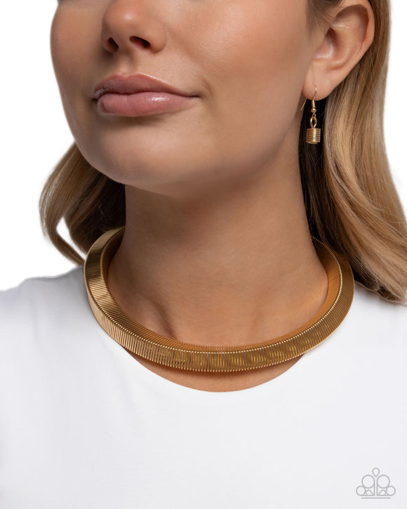 Sleek Suite - Gold Necklace - Paparazzi Accessories