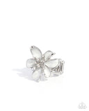 painted-party-white-ring-paparazzi-accessories