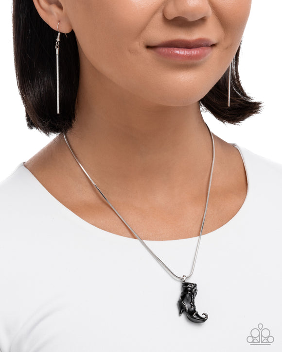 Witchs Fitting - Black Necklace - Paparazzi Accessories