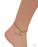 Conch Comeback - White Anklet - Paparazzi Accessories Anklet Bedazzle Me Pretty Mobile Fashion Boutique