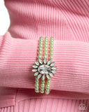 Conscious Chic - Green Complete Look  - Paparazzi Accessories Bedazzle Me Pretty Mobile Fashion Boutique