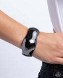 Curved Confident - Black Bracelet - Paparazzi Accessories Bracelet Bedazzle Me Pretty Mobile Fashion Boutique