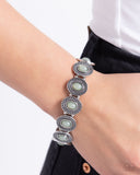Dainty Delight - Green Bracelet - Paparazzi Accessories Bracelet Bedazzle Me Pretty Mobile Fashion Boutique