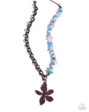 Floral Feint - Copper Necklace - Paparazzi Accessories Necklace Bedazzle Me Pretty Mobile Fashion Boutique