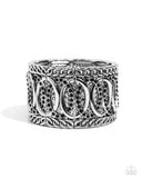 Forged Fashion - Black Bracelet - Paparazzi Accessories Bracelet Bedazzle Me Pretty Mobile Fashion Boutique