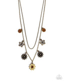 Glinting Garden - Brass Necklace - Paparazzi Accessories Necklace Bedazzle Me Pretty Mobile Fashion Boutique