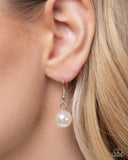 Lacy Lady - Blue Complete Look  - Paparazzi Accessories Bedazzle Me Pretty Mobile Fashion Boutique