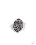 Pleasing Portrait - Silver Ring - Paparazzi Accessories Ring Bedazzle Me Pretty Mobile Fashion Boutique