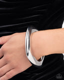Rounded Reflection - Silver Bracelet - Paparazzi Accessories Bracelet Bedazzle Me Pretty Mobile Fashion Boutique