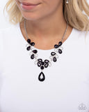 Solo Exhibition - Purple Necklace - Paparazzi Accessories Necklace Bedazzle Me Pretty Mobile Fashion Boutique