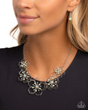 Wiry Wallflowers - Green Necklace - Paparazzi Accessories Necklace Bedazzle Me Pretty Mobile Fashion Boutique
