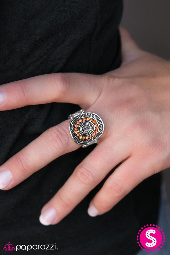 easy-on-the-glitter-orange-ring-paparazzi-accessories