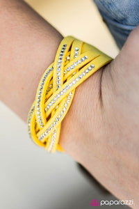 glitter-patrol-yellow-bracelet-paparazzi-accessories