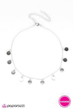 at-first-spotlight-silver-necklace-paparazzi-accessories