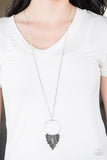 going-gladiator-silver-necklace-paparazzi-accessories
