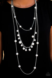chic-ing-revenge-white-necklace-paparazzi-accessories