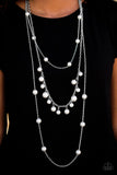 chic-ing-revenge-white-necklace-paparazzi-accessories