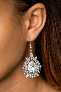 diva-decor-white-earrings-paparazzi-accessories