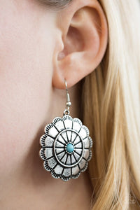 im-no-wallflower-blue-earrings-paparazzi-accessories
