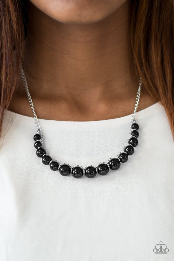 the-fashion-show-must-go-on!-black-necklace-paparazzi-accessories
