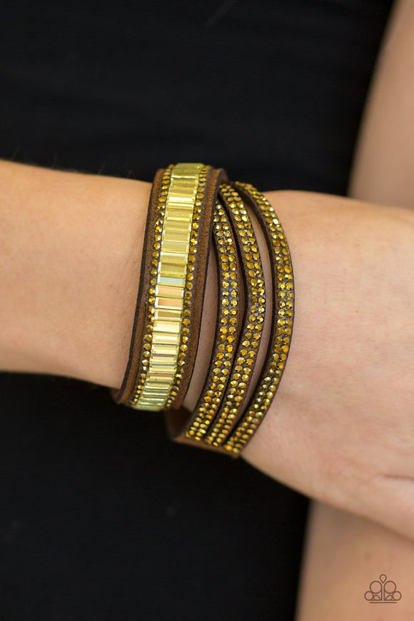 just-in-showtime-brass-bracelet-paparazzi-accessories