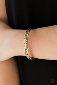 fox-in-the-henhouse-gold-bracelet-paparazzi-accessories