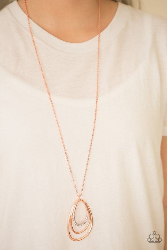 already-aglow-copper-necklace-paparazzi-accessories