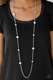 showroom-shimmer-white-necklace-paparazzi-accessories