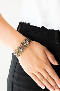 when-yin-met-yang-multi-bracelet-paparazzi-accessories