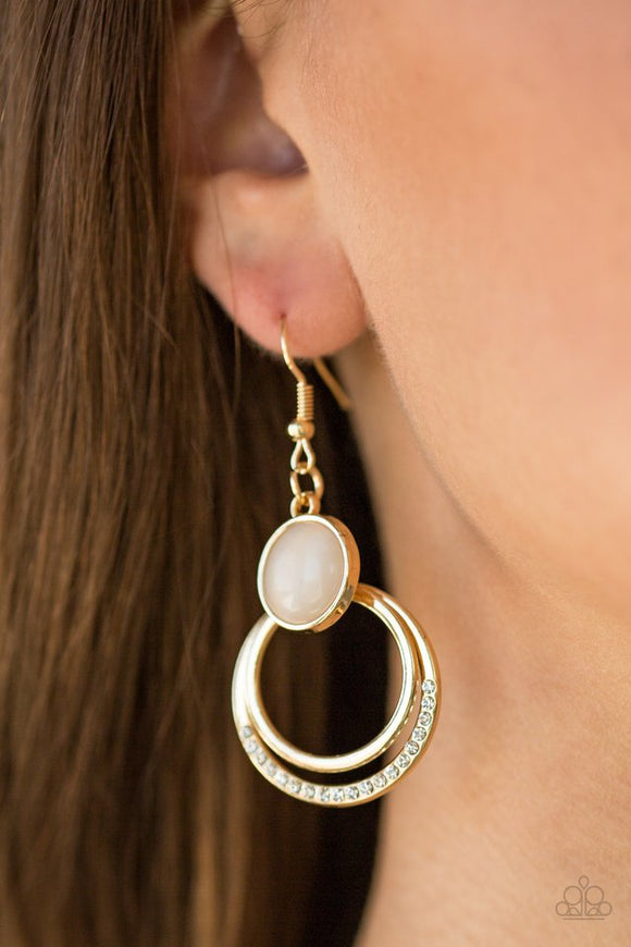 dreamily-dreamland-gold-earrings-paparazzi-accessories