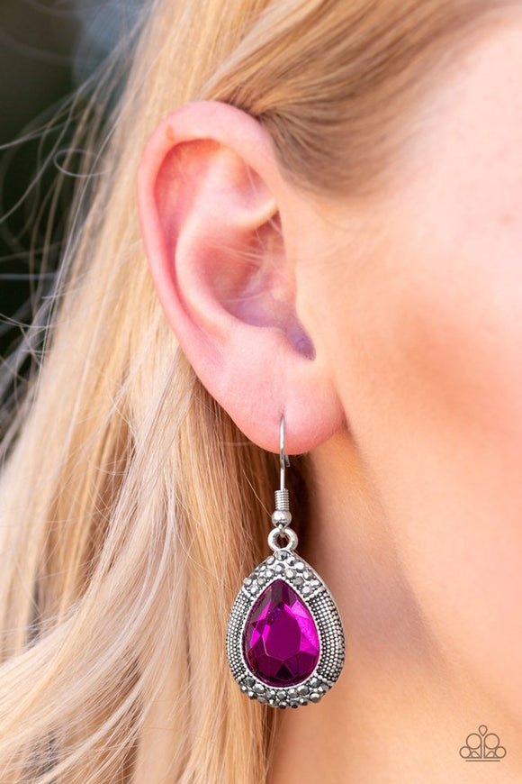 grandmaster-shimmer-pink-earrings-paparazzi-accessories