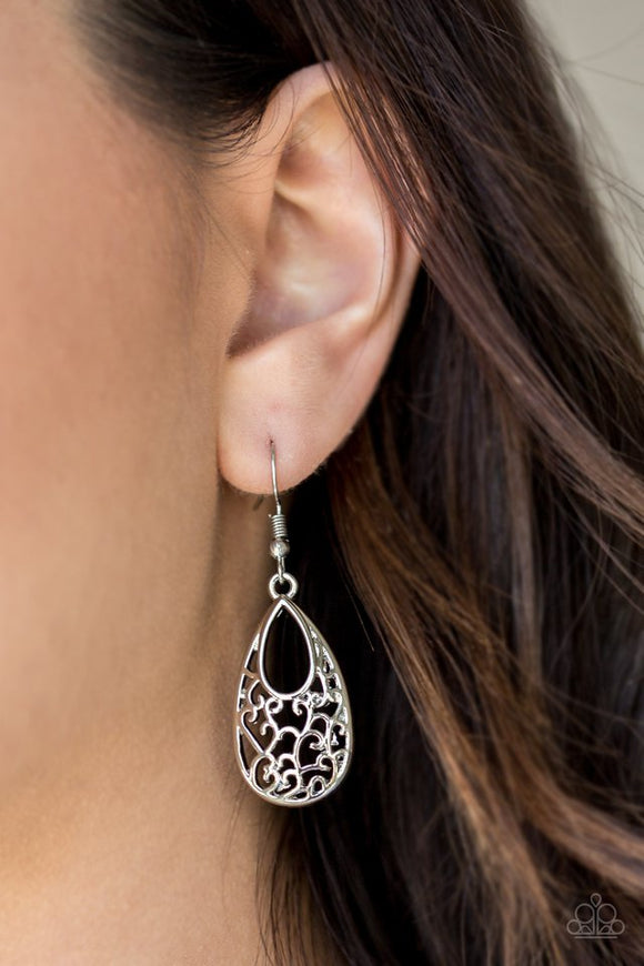 always-be-vine-silver-earrings-paparazzi-accessories