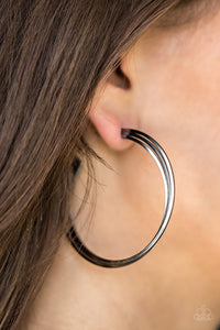 haute-gossip-black-earrings-paparazzi-accessories