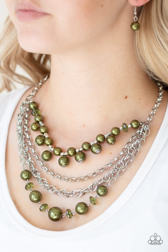 rockin-rockette-green-necklace-paparazzi-accessories