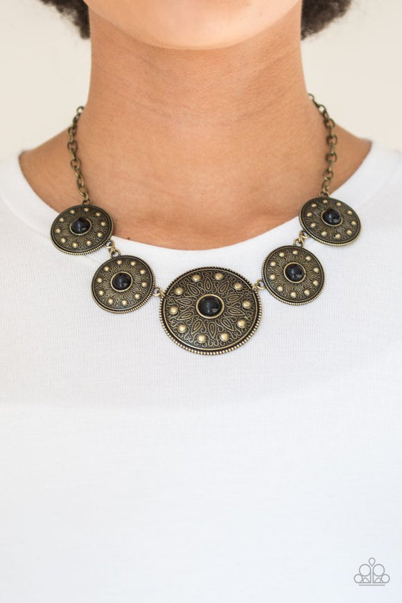 hey,-sol-sister-black-necklace-paparazzi-accessories