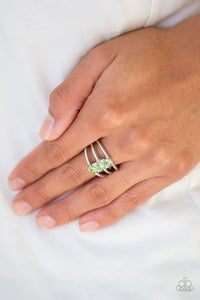 triple-crown-winner-green-ring-paparazzi-accessories