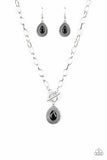 sheen-queen-black-necklace-paparazzi-accessories