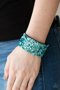 starry-sequins-blue-bracelet-paparazzi-accessories