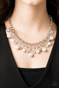 heir-headed-white-necklace-paparazzi-accessories