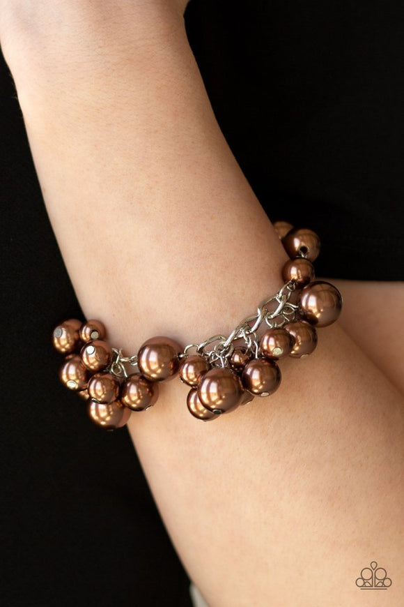 girls-in-pearls-brown-bracelet-paparazzi-accessories
