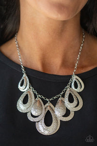 teardrop-tempest-silver-necklace-paparazzi-accessories