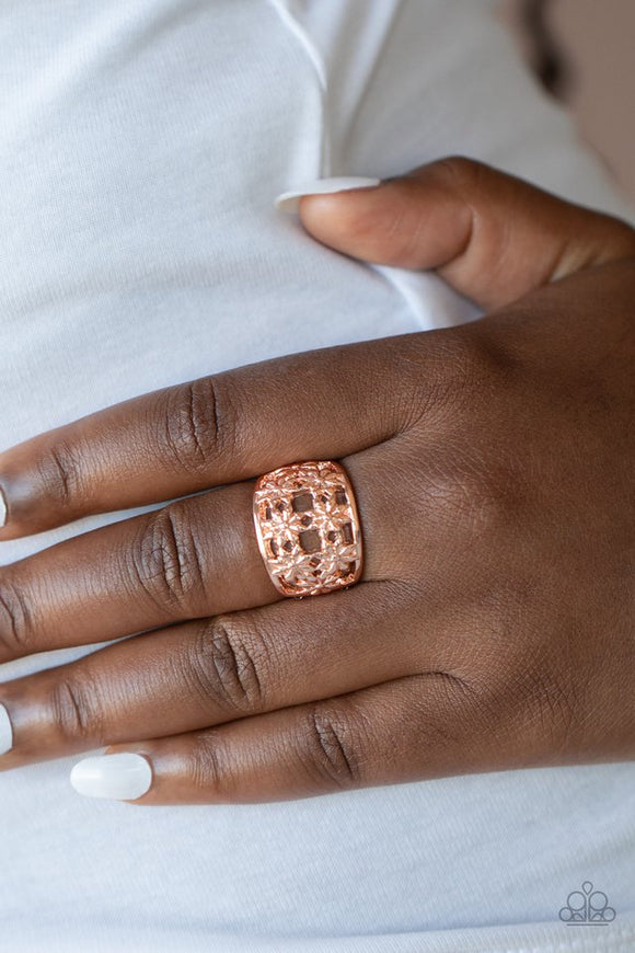 crazy-about-daisies-rose-gold-ring-paparazzi-accessories