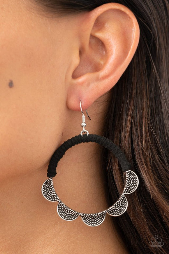 tambourine-trend-black-earrings-paparazzi-accessories