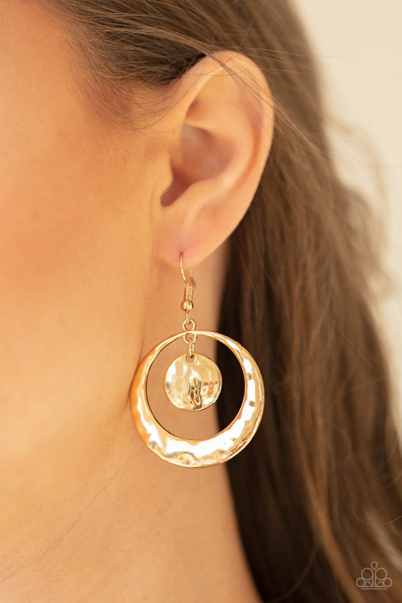 Rounded Radiance - Gold Earrings - Paparazzi Accessories
