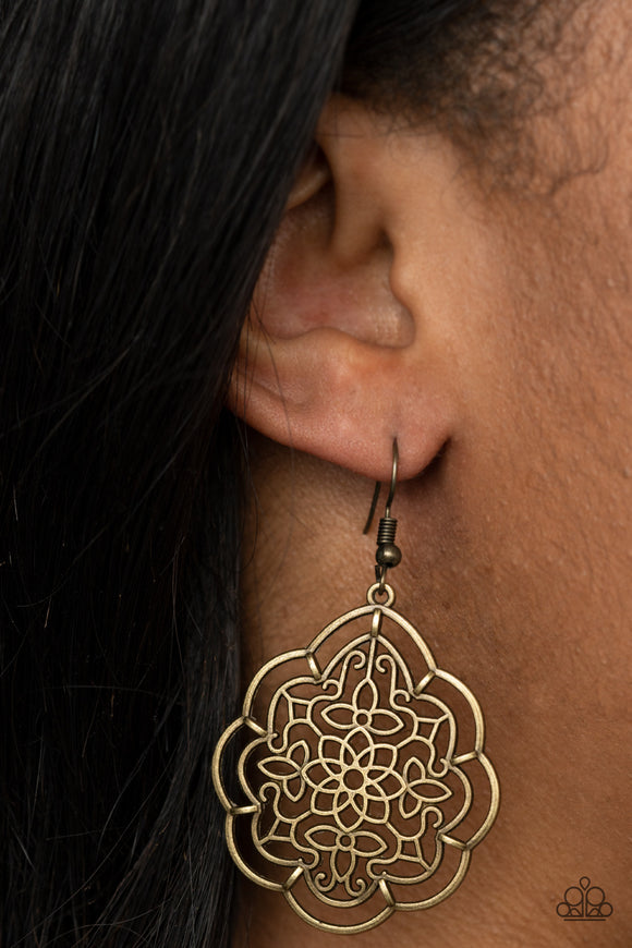 Tour de Taj Mahal - Brass Earrings - Paparazzi Accessories