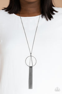 Apparatus Applique - Black Necklace - Paparazzi Accessories